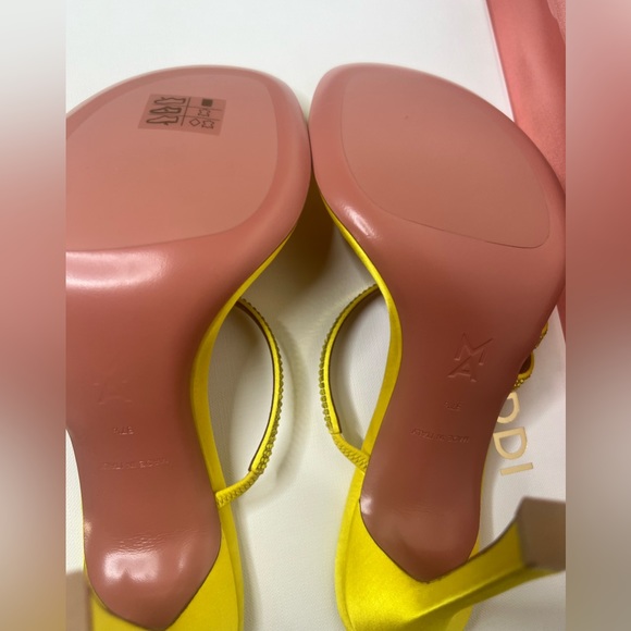 NIB Amina Muaddi Satin Yellow Crystal Slipper Mules Heels sz 7.5 - Picture 3 of 5